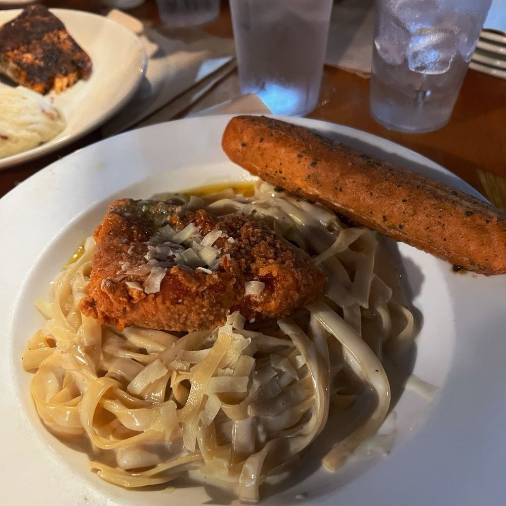 Applebee's Grill + Bar - American Near Me - Ocala, Florida
