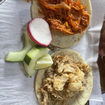 Clavel - Tinga de pollo & carnitas con salsa verde (not pictured is the barbacoa & carne de res because they were just so good they didn't long) - Bars Near Me - Baltimore, Maryland Clavel - Tinga de pollo & carnitas con salsa verde (not pictured is the barbacoa & carne de res because they were just so good they didn't long) - Bars Near Me - Baltimore, Maryland