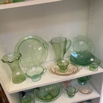 Antique Society - Green glassware. - Antiques Near Me - Sebastopol, California Antique Society - Green glassware. - Antiques Near Me - Sebastopol, California
