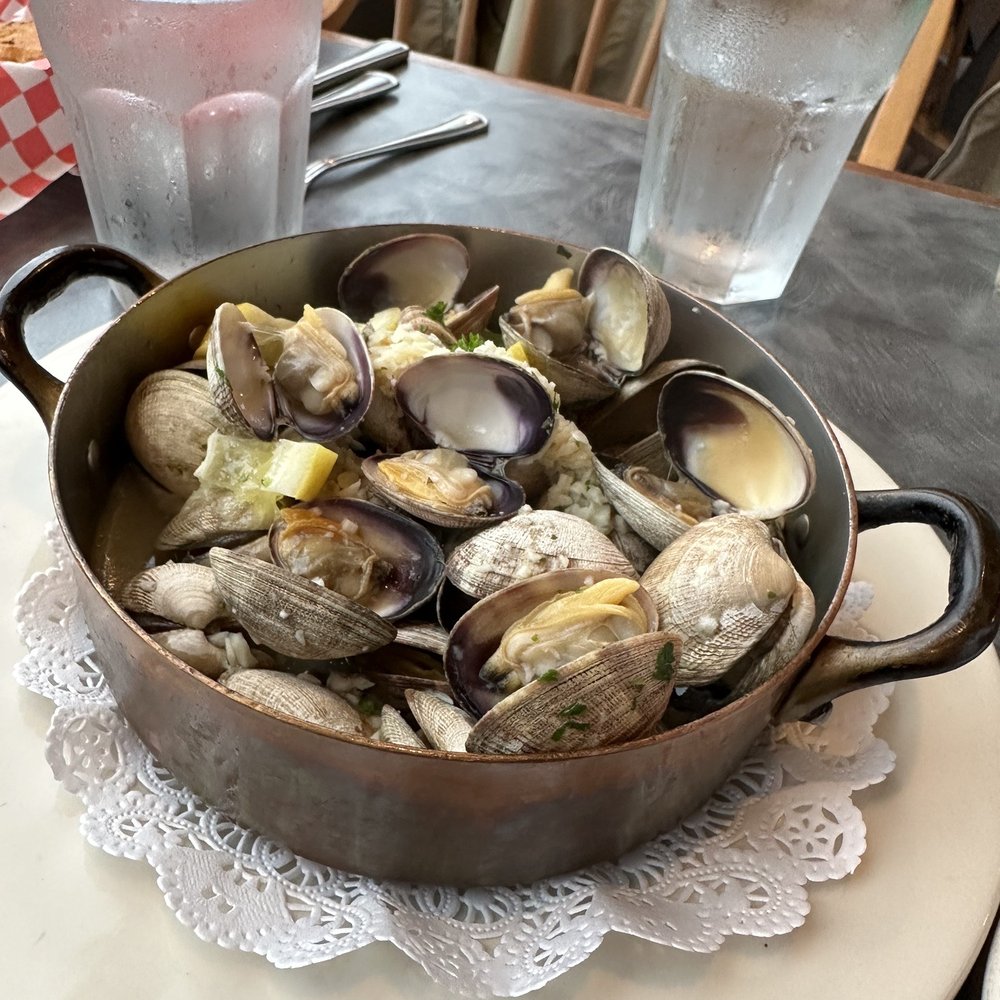 Chinook's - Seafood Near Me - Seattle, Washington Chinook's - Seafood Near Me - Seattle, Washington