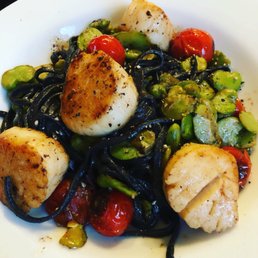 Squid ink pasta with seared scallops Squid ink pasta with seared scallops