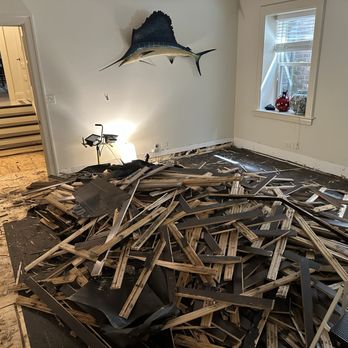 Junk Catchers - Hardwood floor removal - Junk Removal & Hauling Near Me - Lake Forest, Illinois Junk Catchers - Hardwood floor removal - Junk Removal & Hauling Near Me - Lake Forest, Illinois
