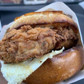 Eggbred - THE COUNTRY FRIED CHICKEN - Breakfast & Brunch Near Me - La Habra, California