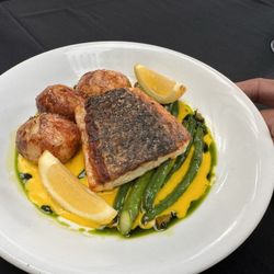I'm Angus Steakhouse - Fish-Barramundi with roasted rosemary oil potatoes
