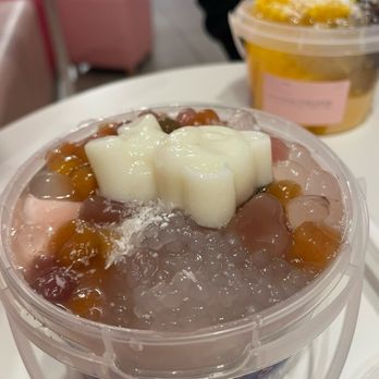 Chewie & Mellow - Pandan Paradise Bowl - Desserts Near Me - Irvine, California