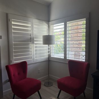 Nantucket Shutters - Shutters Near Me - Chatsworth, California Nantucket Shutters - Shutters Near Me - Chatsworth, California