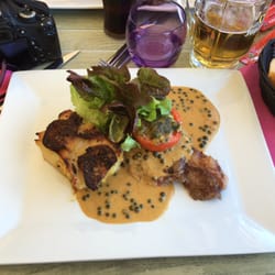 Café du Musée - Entrecote poivre avec gratinee dauphinois.