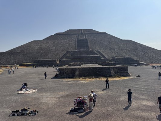 Pyramid of the Sun by null