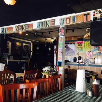 Papa Turney's - Live music nightly - Barbeque Near Me - Hermitage, Tennessee