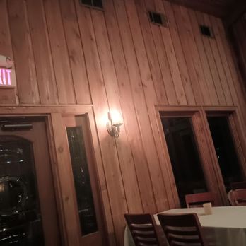Four Winds Steakhouse - Steakhouses Near Me - Wills Point, Texas