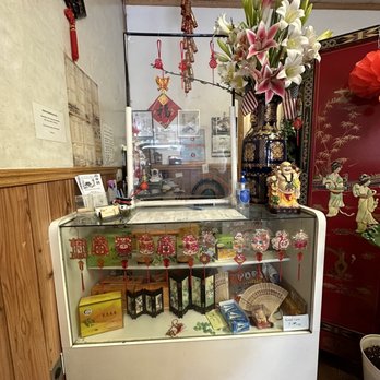 South China - Ordering counter. - Chinese Near Me - Albuquerque, New Mexico