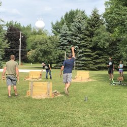 Countryside Campground and Cabins - Unwind with a game of horseshoes