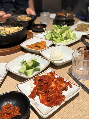 LASUNG TOFU & POT RICE 라성순두부 by null