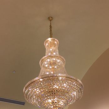 Lin's Grand Buffet - Beautiful Chandelier in the front of the restaurant - Buffets Near Me - Tucson, Arizona Lin's Grand Buffet - Beautiful Chandelier in the front of the restaurant - Buffets Near Me - Tucson, Arizona