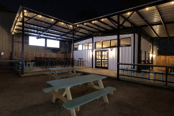 NettBar Shady Acres by null