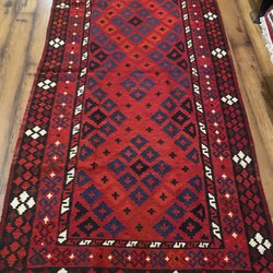 Teas & Weaves - Beautiful hand knotted rug. Just one of many in our collection of rugs in our rug cave at Teas & Weaves