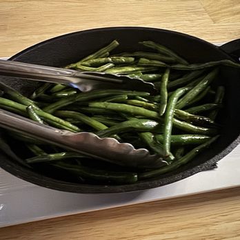 Famille - Worst green beans ever - Coffee & Tea Near Me - Sisters, Oregon