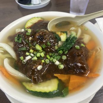3 Star Restaurant - Beef stew noodle soup - Filipino Near Me - Vallejo, California