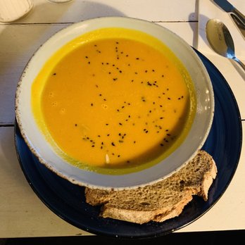 Aprilkind - Pumpkin soup - Breakfast & Brunch Near Me - Berlin, BE Aprilkind - Pumpkin soup - Breakfast & Brunch Near Me - Berlin, BE