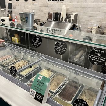 Alice Scooper's - Bubble Tea Near Me - Kansas City, Missouri