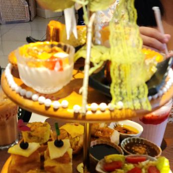 1003 Brunch & Dessert - Breakfast & Brunch Near Me - Burnaby, British Columbia