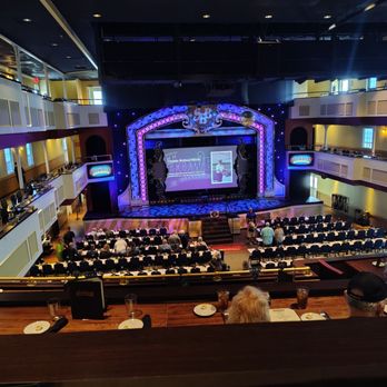 Silver Dollar City's Showboat - Performing Arts Near Me - Branson, Missouri