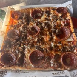 Meatlovers Pizza Meatlovers Pizza