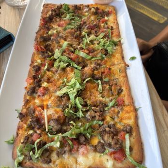 Pop's Sunset Grill - Cheeseburger flatbread (crust was gluten free - perfect for our needs) - Seafood Near Me - Nokomis, Florida
