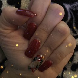 Nails/manicure/holly design Nails/manicure/holly design