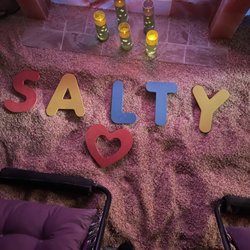 Himalayan Salt Of The Earth Cave