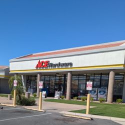 Roberts Ace Hardware