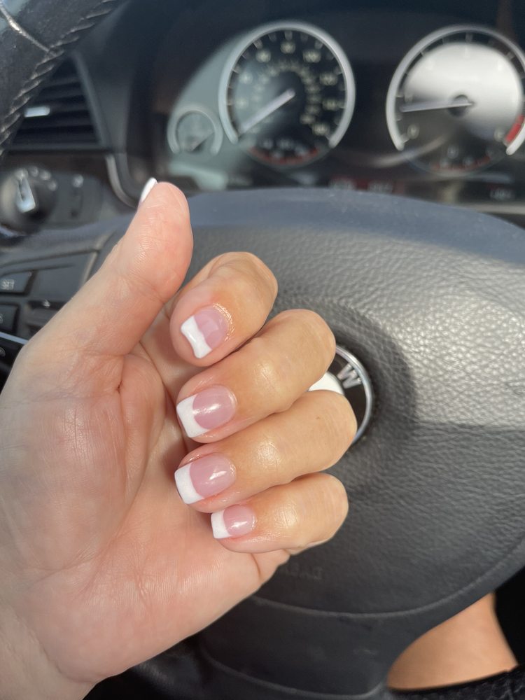 Lehiwa Designs Esthetics & Nails Logo