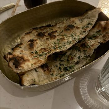 Indibar - Garlic Naan - Indian Near Me - Paradise Valley, Arizona Indibar - Garlic Naan - Indian Near Me - Paradise Valley, Arizona
