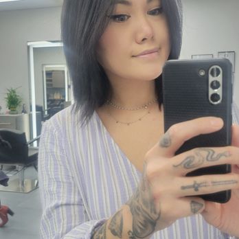 Huy Salon - Cute edgy bob by Huy! - Hair Salons Near Me - Las Vegas, Nevada Huy Salon - Cute edgy bob by Huy! - Hair Salons Near Me - Las Vegas, Nevada