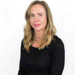 S. Thetics Medspa + Wellbeing - Sara Moreano, Front Desk