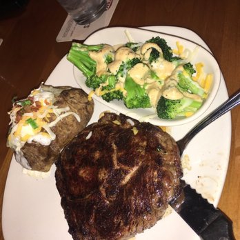 Outback Steakhouse - Steakhouses Near Me - Henderson, Nevada