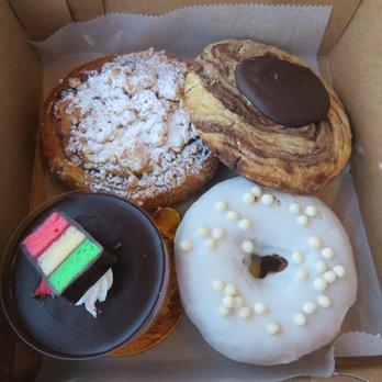 Spiga Bakery - The coffee cake pastry The chocolate swirl cookie Rainbow cookie pastry White rum donut - Bakeries Near Me - Bellmore, New York
