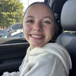 Poidmore Orthodontics - She loves her new smile!