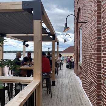 Saint Andrews Brewing - Outdoor seating - Breweries Near Me - St. Andrews, New Brunswick