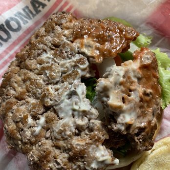 Carl's Jr - Famous star - Fast Food Near Me - Modesto, California