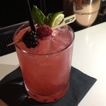 Restaurant 917 - New American Near Me - Carson, California