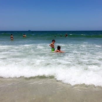 Neptune Beach - Luke warm waters, like a cool bath with the bath salts already included! - Beaches Near Me - Neptune Beach, Florida Neptune Beach - Luke warm waters, like a cool bath with the bath salts already included! - Beaches Near Me - Neptune Beach, Florida