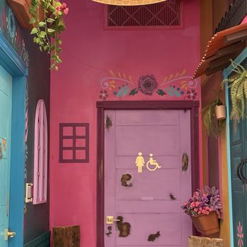 Quiero Brunch - Table in front of the bathroom. DO NOT sit here, not because it smells (no smell comes out) BUT THEY FORGET ABOUT YOU. - Mexican Near Me - Temecula, California