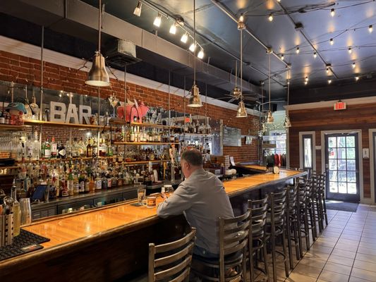 Venture Kitchen & Bar by null