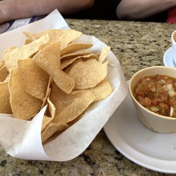 Mariscos Los Arcos - Chips and Salsa - Mexican Near Me - Canoga Park, California Mariscos Los Arcos - Chips and Salsa - Mexican Near Me - Canoga Park, California