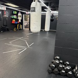 Glove Up Fitness