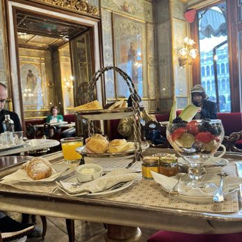 Caffè Florian - Coffee & Tea Near Me - Venezia, VE