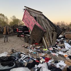 2Mexicans Junk Removal