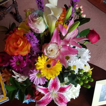 Flowers By Ami - Bouquet - Florists Near Me - Canton, Massachusetts Flowers By Ami - Bouquet - Florists Near Me - Canton, Massachusetts