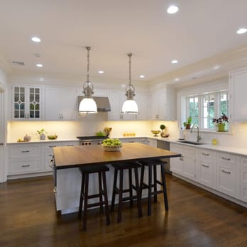 Majestic Kitchens Baths Designer Roberto Leira Cabico Cabinetry